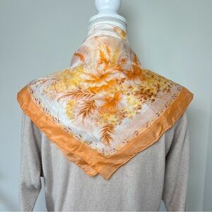Vintage 70-80s 100% Silk Floral Scarf Hand-Rolled Edges White Peach & Orange 🍊🕊️